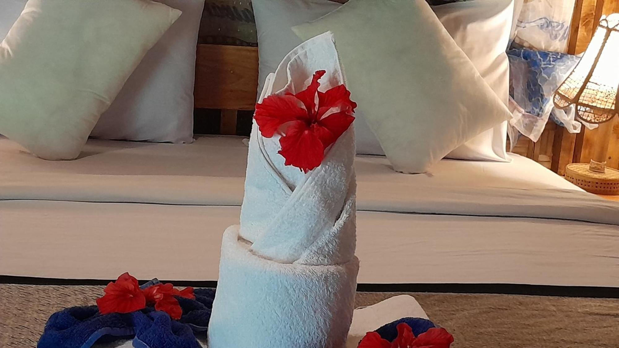 Bayan Exotic Homestay Сенару Екстер'єр фото